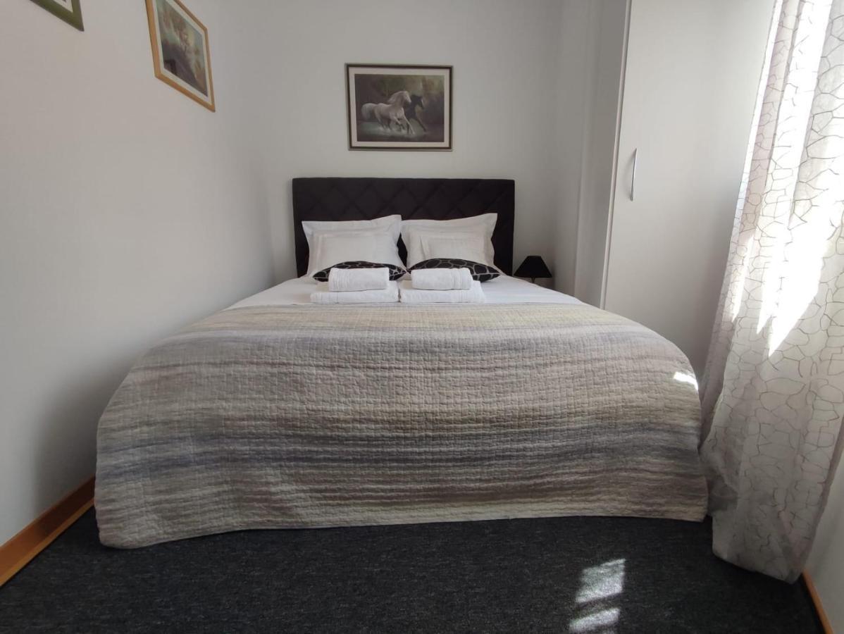 Apartment Sandrica Stomorska Kültér fotó