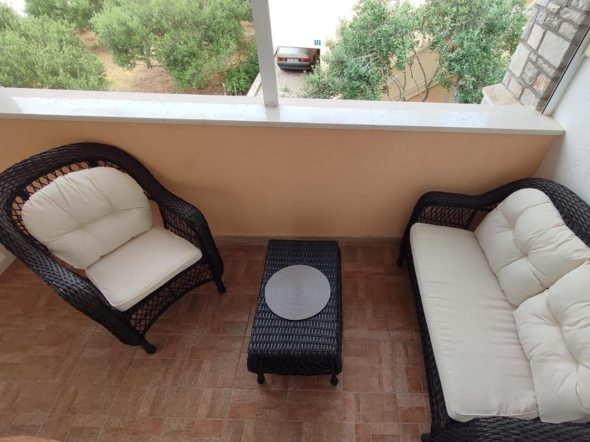 Apartment Sandrica Stomorska Kültér fotó